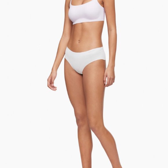 Calvin Klein QF4783-540 Invisibles Comfort Lightly Lined Retro Bralette Lavender - Picture 2 of 6